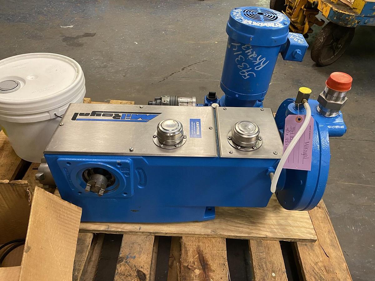 Used MILTON ROY,MILROYAL, METERING PUMP 1-1/2 INCH NPT 1/2HP