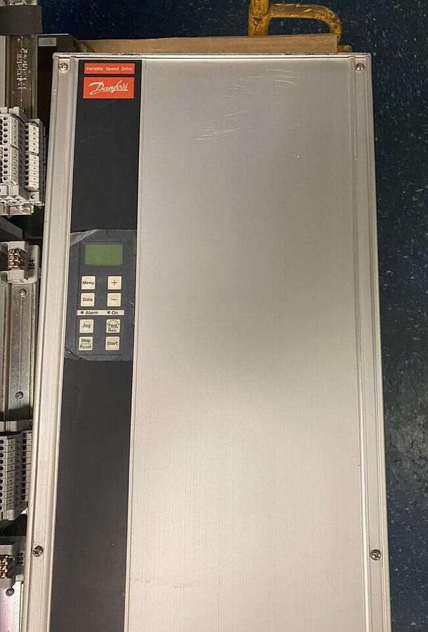 Used DANFOSS,175H4425,VARIABLE SPEED DRIVE 440-500V 30HP