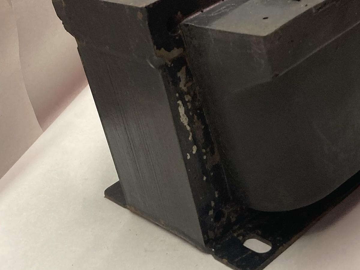 Used General Electric,9T58K2811,1-Phase Transformer 60Hz Class 180