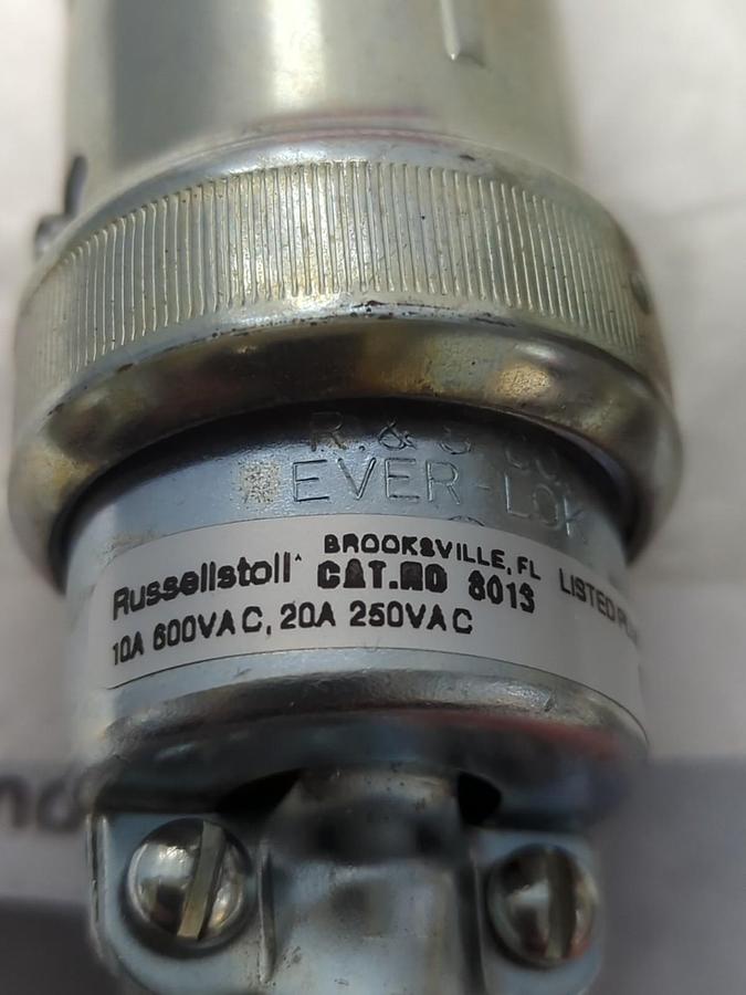 THOMAS BETTS,8013,EVER-LOK PLUG 10A 600VAC 20A 250VAC NOS