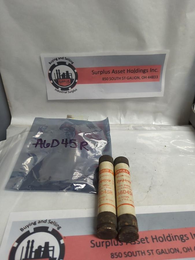 Used GOULD SHAWMUT,A6D45R,AMP-TRAP FUSE 45 AMP LOT OF 2 PRE-OWNED
