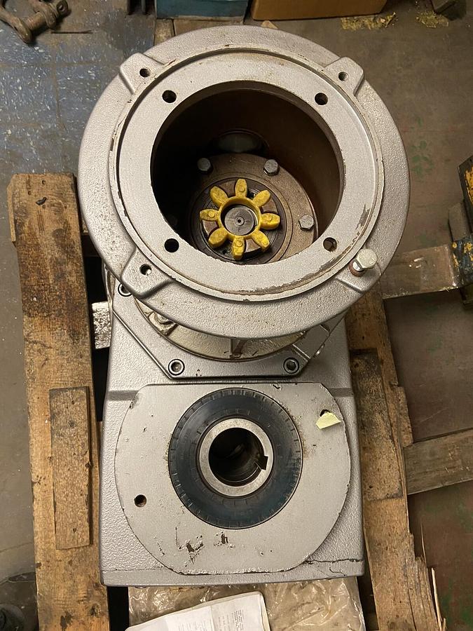 Used Nord Gear,7282AZ-N280TC,Gear Reducer Ratio 45.67 Torque 51410Lbs-In Speed 38RPM