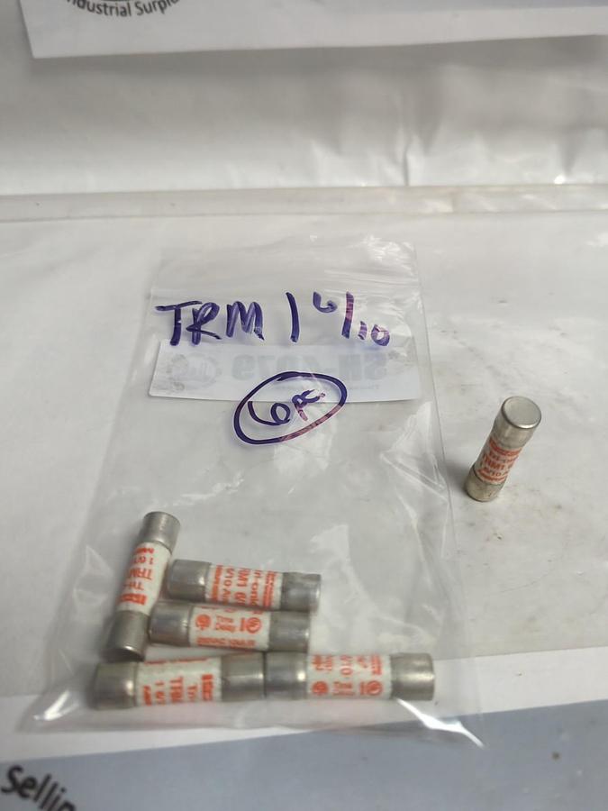 Used FERRAZ SHAWMUT,TRM1-6/10,TRI-ONIC 1-6/10 AMP FUSE LOT OF 6 PRE-OWNED