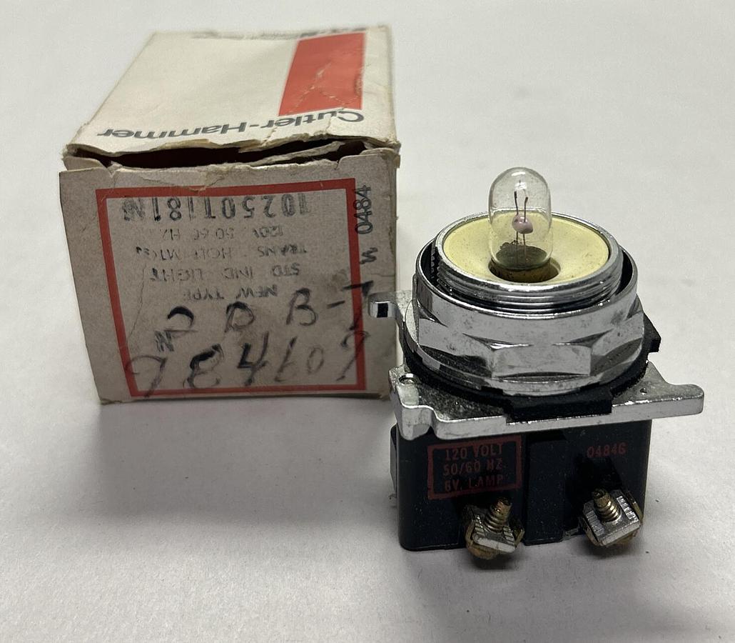 CUTLER HAMMER,10250T181N,INDICATOR LIGHT NEW