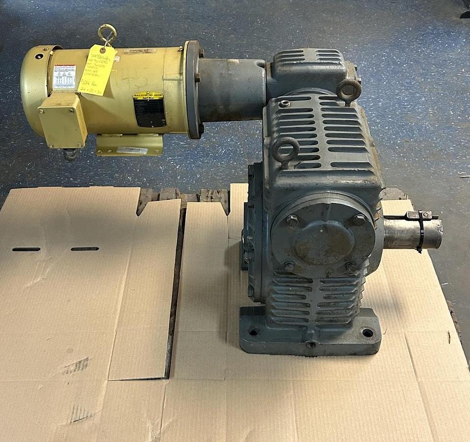 Used WINSMITH,961CDTD73000LC,SPEED REDUCER GEARBOX 7.23HP 1750RPM 200:1 RATIO