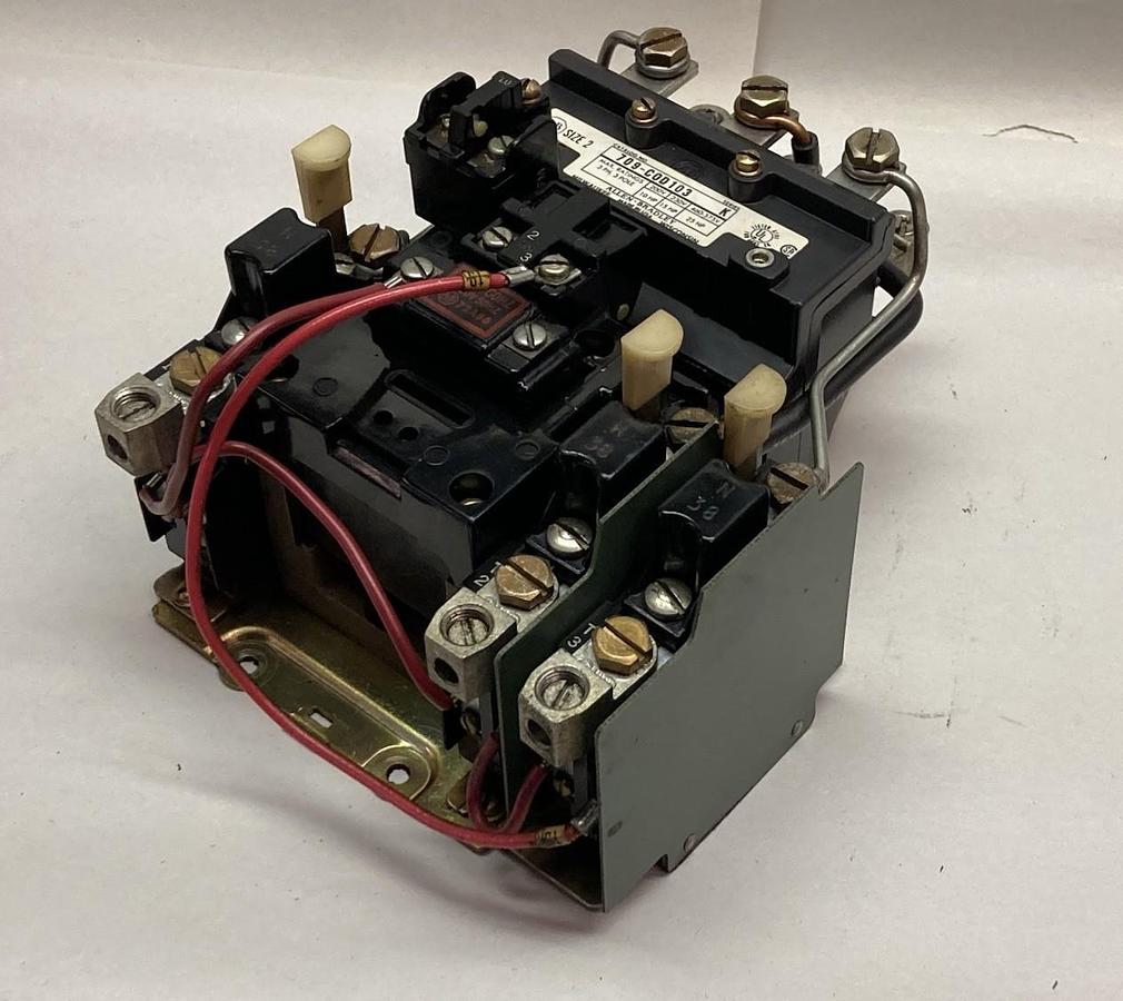 Allen-Bradley,709-C0D103,3-Phase Magnetic Motor Starter Size 2 120V Series K