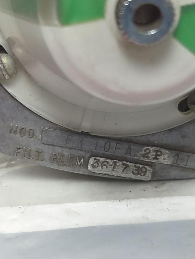 Used VICKERS,F3 101A 2P 11,HYDRAULIC FILTER ELEMENT PRE-OWNED