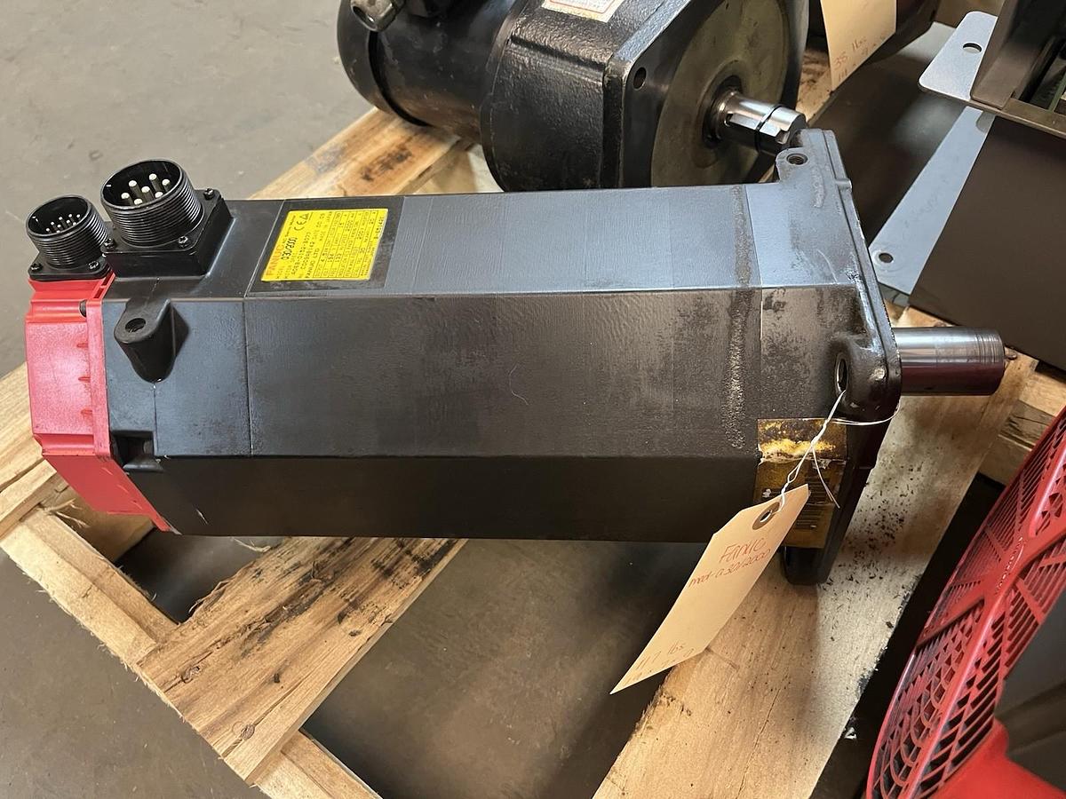 Used FANUC,A06B-0152-B077,AC SERVO MOTOR