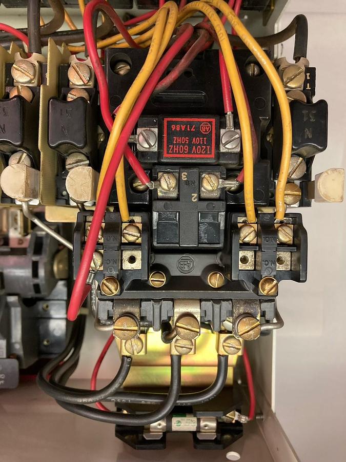 Used Allen-Bradley,2112-BBB,MCC 12 INCH Starter Bucket Size 1 120/110V 60/50Hz Ser A