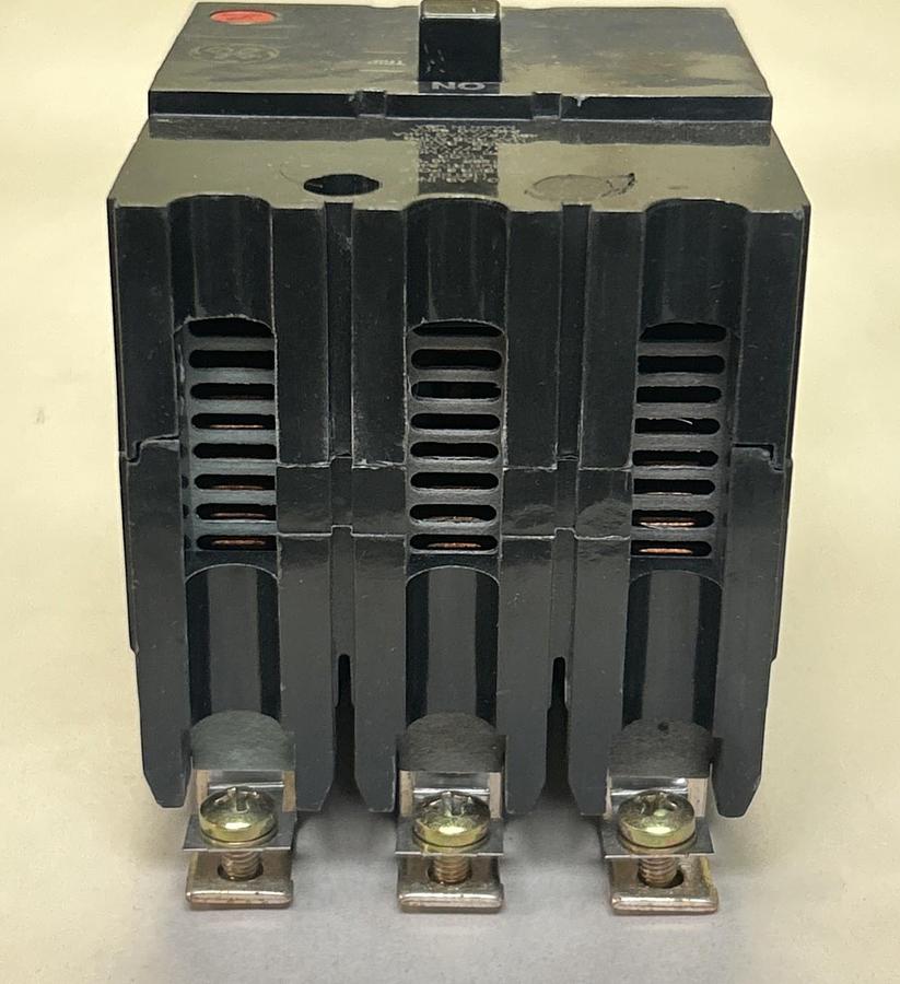 Used GENERAL ELECTRIC,TEYM02360,CIRCUIT BREAKER 60A 480/277V 3P