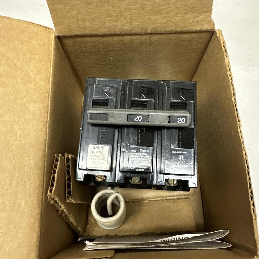 Siemens,B22000S01,10 Amp 2 Pole Shunt Trip Circuit Breaker