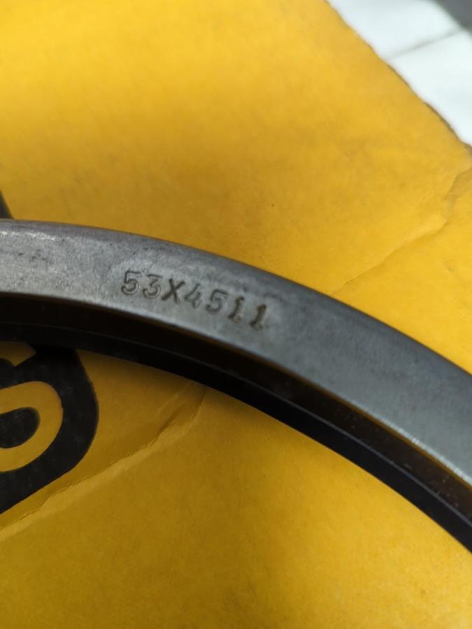 GARLOCK KLOZURE,21086-4511,OIL SEAL 9.25X10.5X0.625 NOS