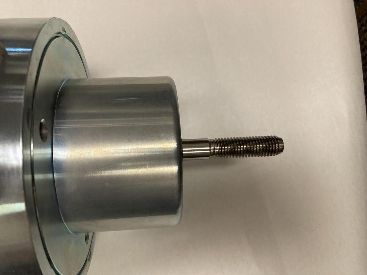 Kuhse,GH135 33 5216270108,Solenoid Lifting Valve 24V 10.8/2.7AA