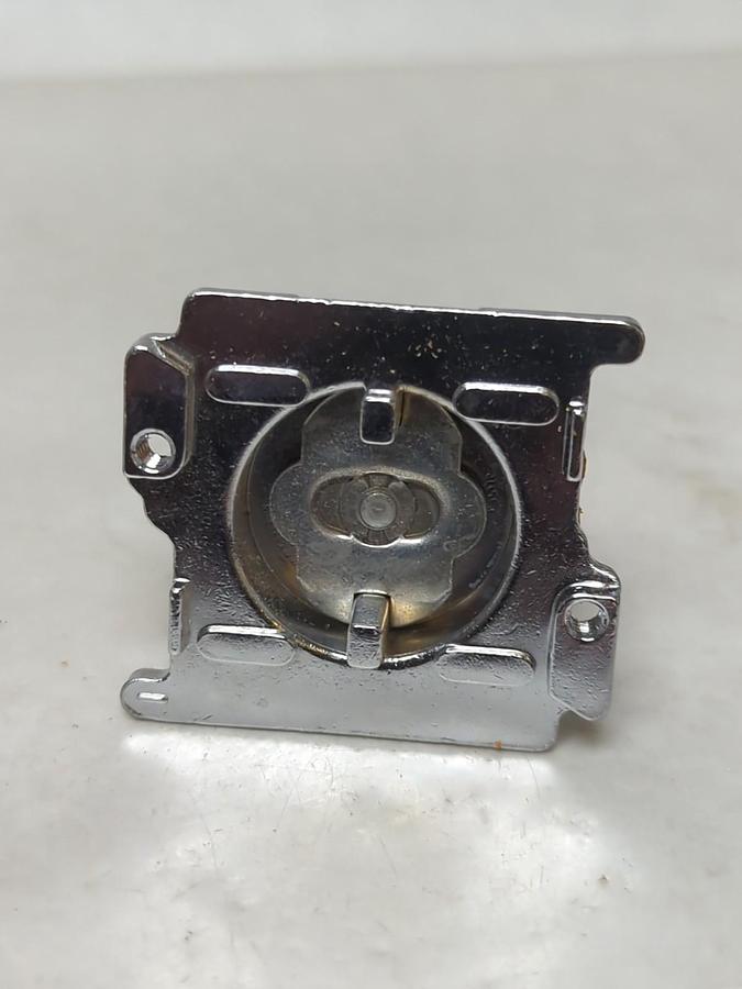 CUTLER-HAMMER,10250 T109,STD. PUSHBUTTON OPERATOR ORANGE NOS