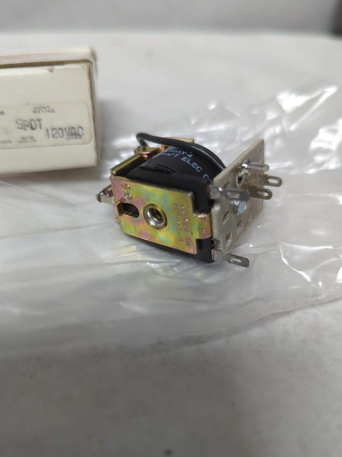 MAGNECRAFT E;ECTRIC,W88AX-4,COIL RELAY 120VAC NOS