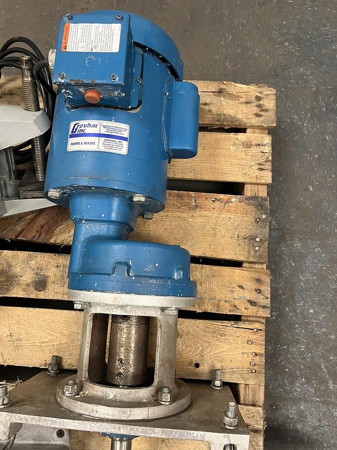 Used GROVHAC,A-2100-40F,Mixer .5HP 1PH 115/230V WITH 36" DUEL BLADE PADDLE