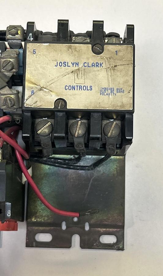 Used JOSLYN CLARK,HPR10U03,REVERSING STARTER SIZE 1 27A 600V
