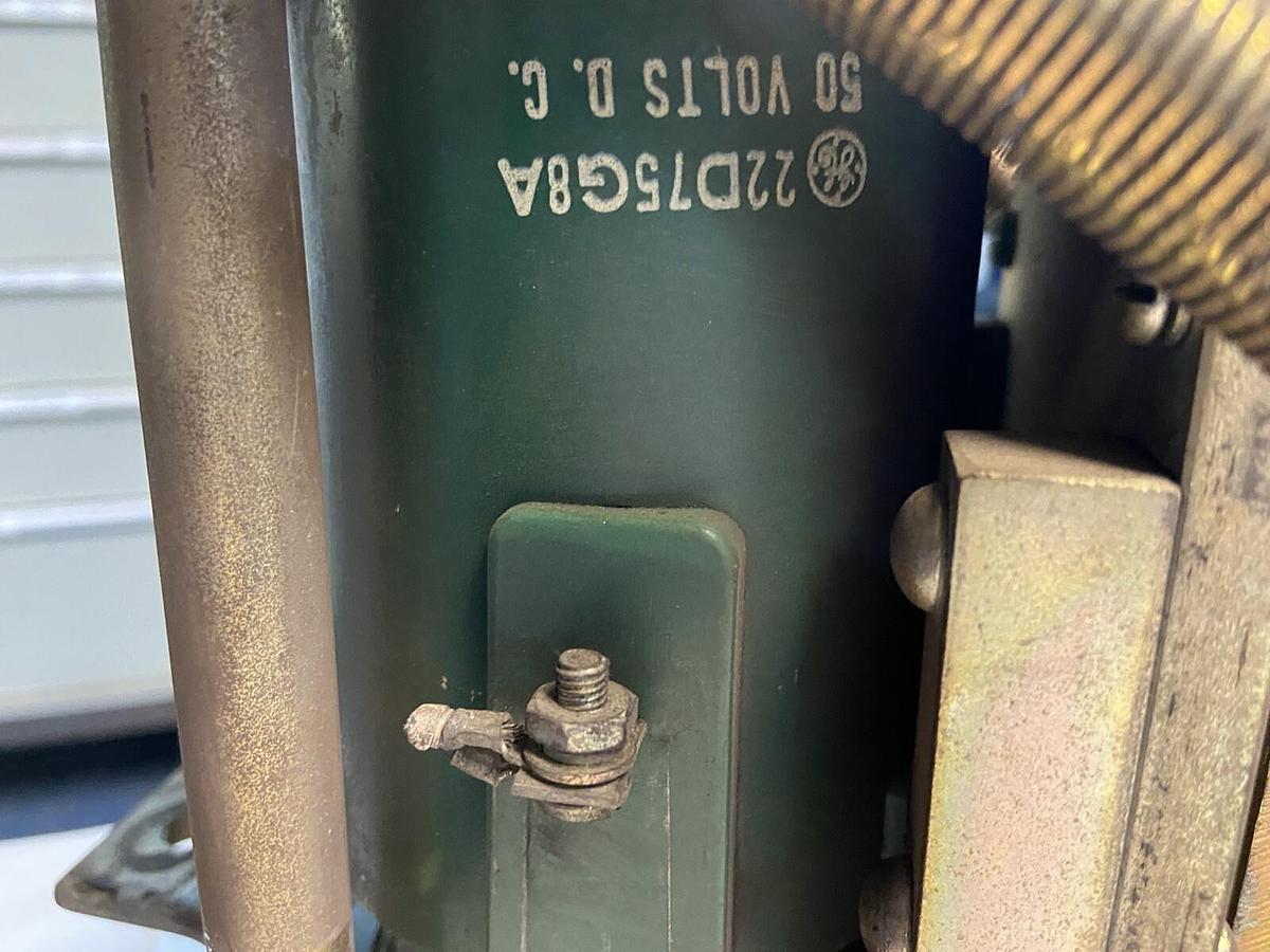 Used General Electric,DS303A 7A07LXA014XP,DC Contactor 600VDC 900A Coil 50VDC