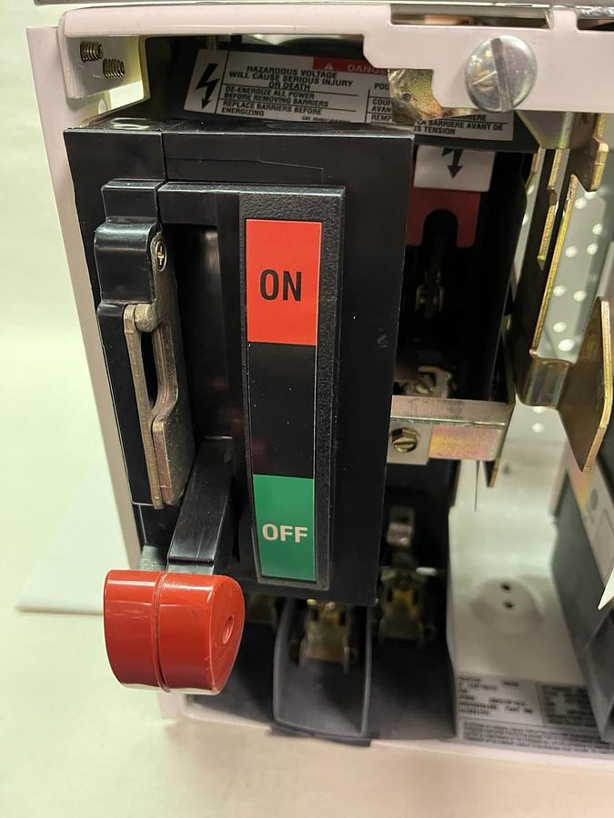 Used GE,E33752,EVOLUTION 60 AMP FDRFUSW DUAL FUSED DISCONNECT MCC BUCKET