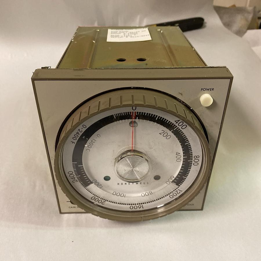 HONEYWELL,R7351A-1056-1,TEMPERATURE CONTROL DIALATROL NOS