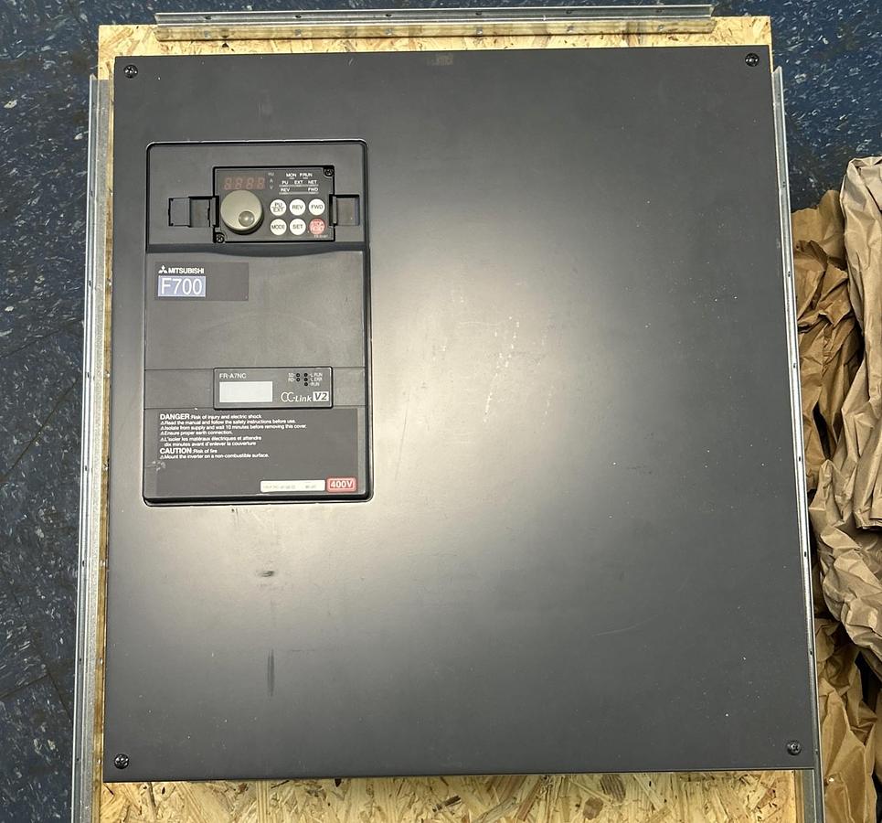 Used MITSUBISHI,FR-F740-01160-EC,INVERTER DRIVE VFD 116A 400V