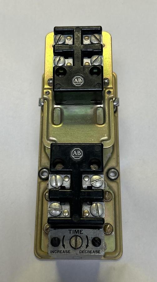 Used ALLEN BRADLEY,849-Z0D321,TIMING RELAY