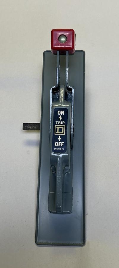 Used SQUARE D,NA,HANDLE MECHANISM