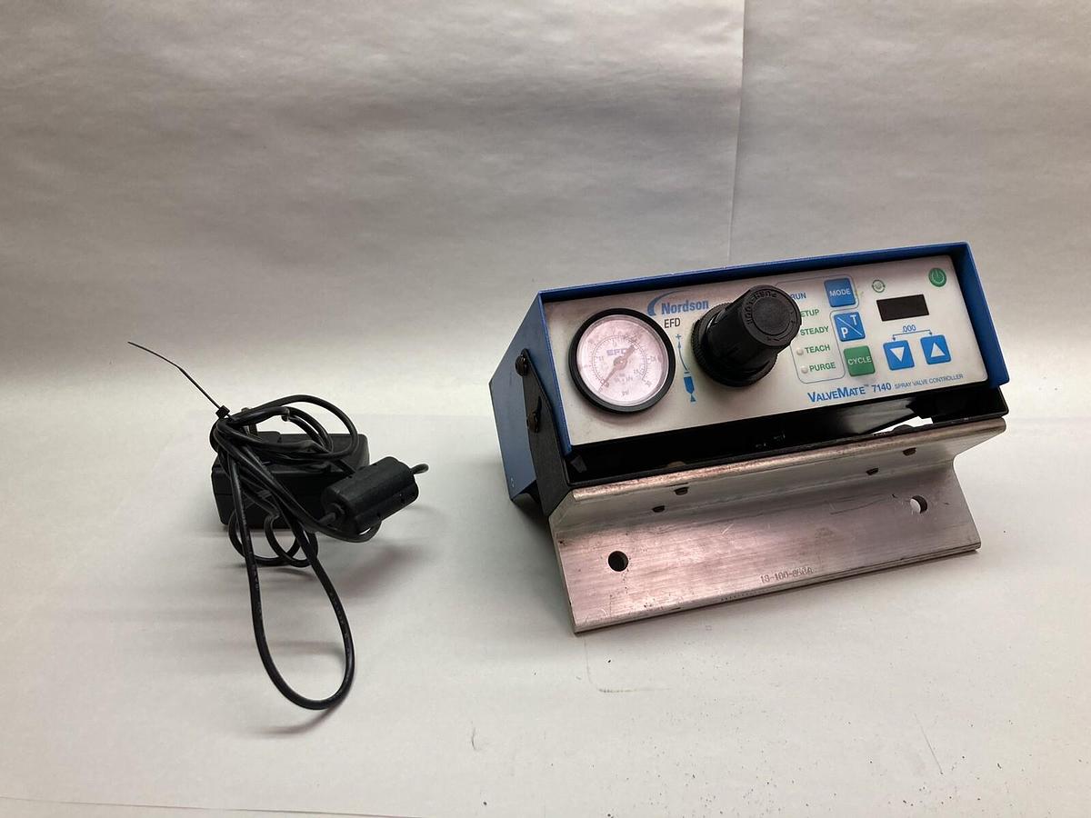 Used Nordson EFD,7015341,Valvemate 7140 Spray Valve Controller