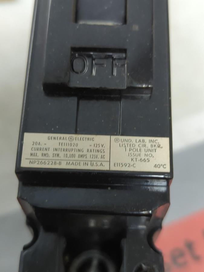 GENERAL ELECTRIC,TE111020WL,CIRCUIT BREAKER 1-POLE 20 AMP NOS