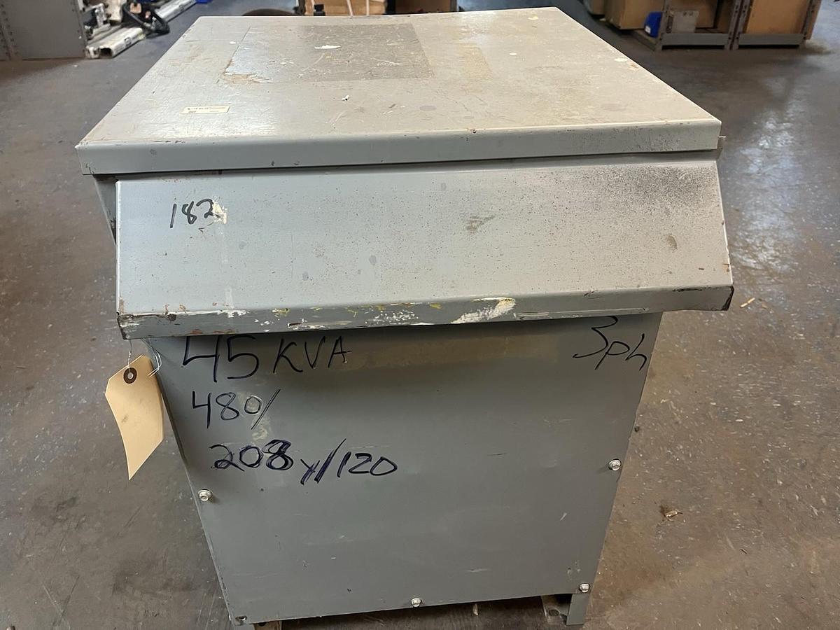 Used SQUARE D,45T3H,TRANSFORMER 45KVA 3PH HV 480V LV 208Y/120V