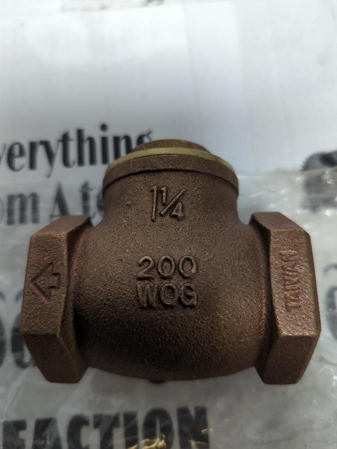 LEGEND,200 WOG,CHECK VALVE 1-1/4 INCH NPT NOS
