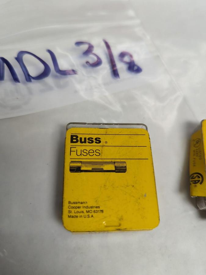 COOPER BUSSMANN,MDL-3/8,3/8 AMP FUSE LOT OF 10 NOS