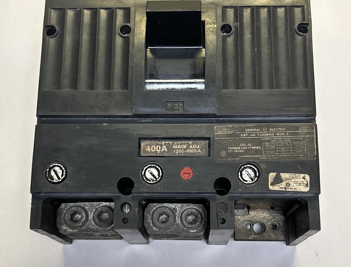 Used GENERAL ELECTRIC,TJJ436400,CIRCUIT BREAKER 400A 600V 3P