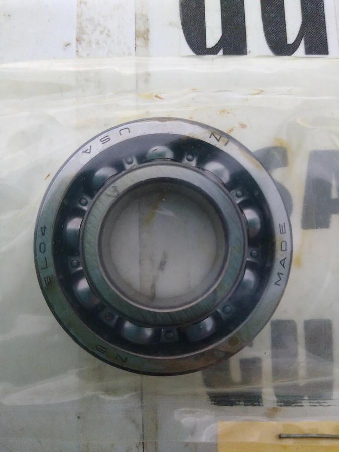 New Departure,3L04 11086,Single Row Ball Bearing Lot of 2 NOS