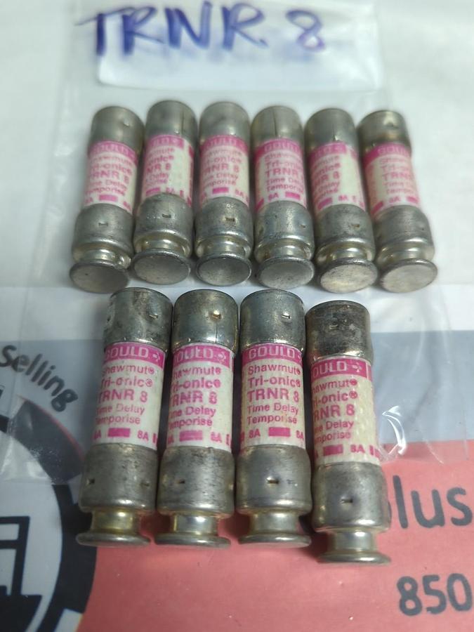 Used GOULD SHAWMUT,TRN-R8,TRI-ONIC 8 AMP FUSE LOT OF 10 PRE-OWNED