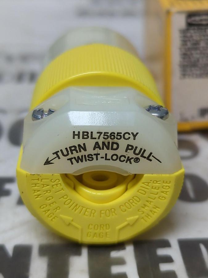 HUBBELL TWIST-LOCK,HBL7565CY,10A-260V-15A-125V W/NON GROUND PLUG CONNECTOR NOS