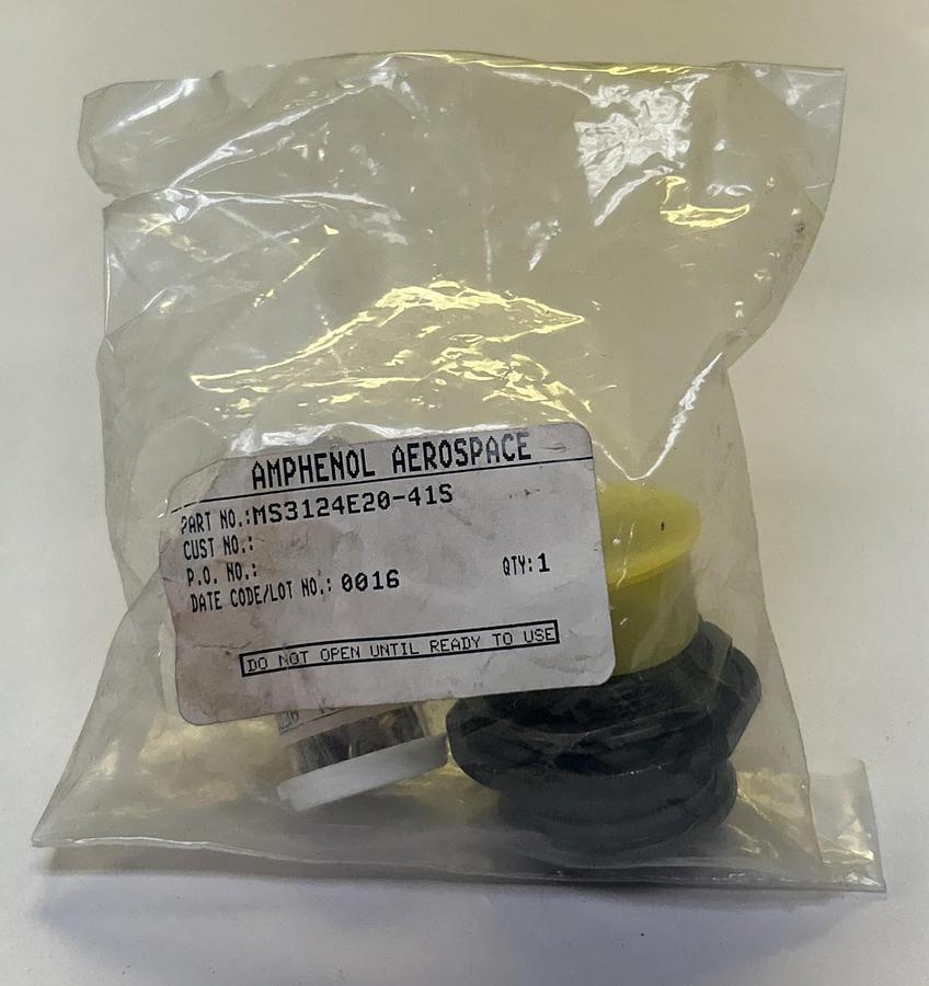 Used AMPHENOL,MS3124E20-41S,JAM NUT CONNECTOR RECEPTACLE NEW