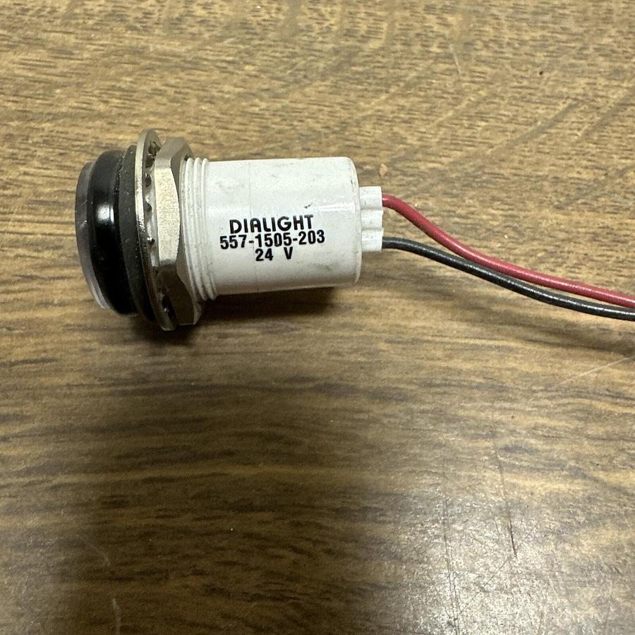Dialight,557-1505-203,Red Panel Mounted Indicator