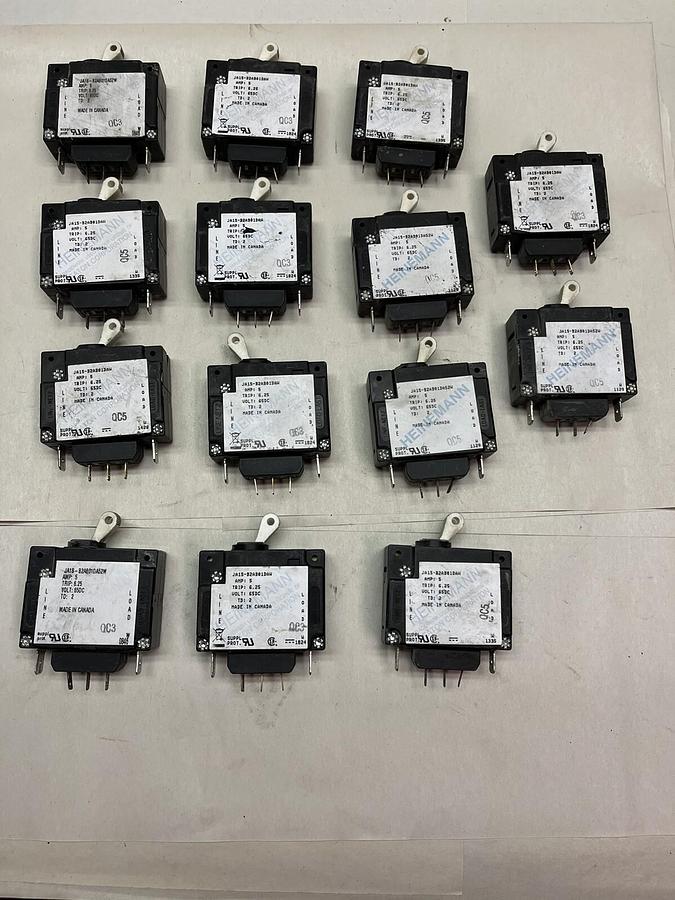 Used HEINEMANN,JA1S-B2AB01DAW,BREAKER 5AMP 65VDC LOT OF 14