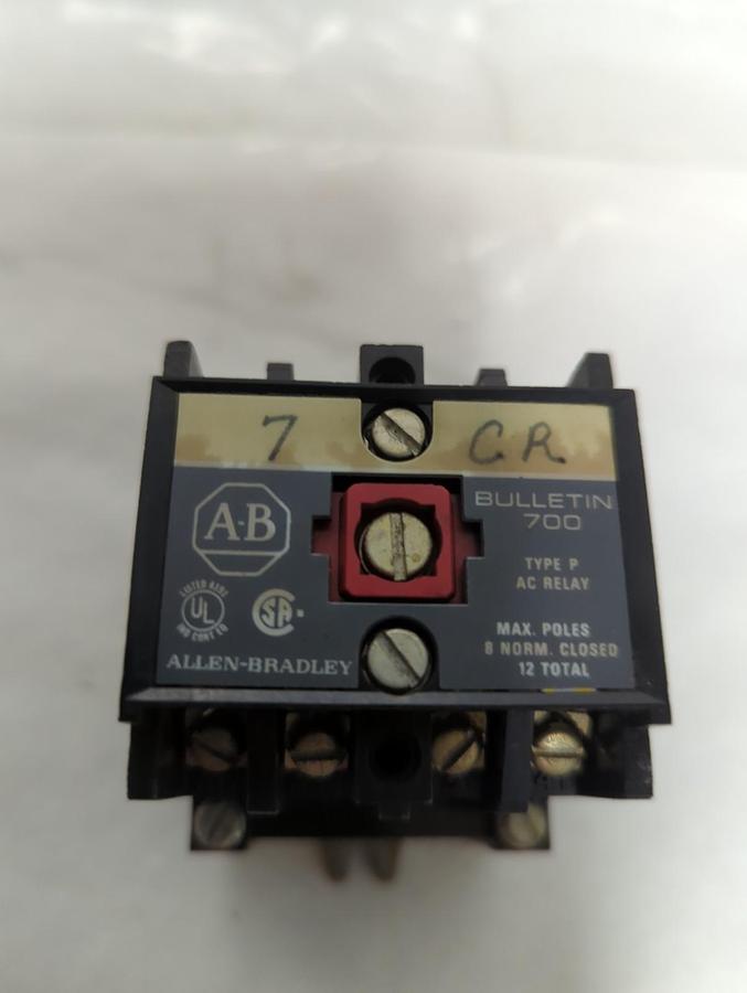 Used ALLEN BRADLEY,700-P400A1,SERIES A CONVERTABLE CONTACT CONTROL RELAY PRE-OWNED