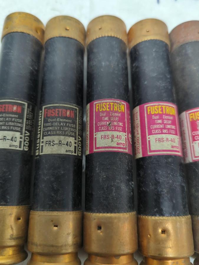 Used COOPER BUSSMANN,FTS-R-40,FUSETRON 40 AMP FUSE LOT OF 5 PRE-OWNED