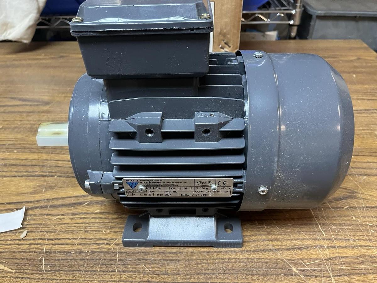 MG2 MOTOGEN,90S2A,MOTOR 2HP 230/400V 2840-3400RPM 3PH