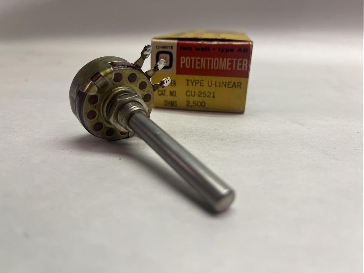 Used OHMITE,CU-2521,TYPE AB 2 WATT U-LINEAR 2.500 OHMS POTENTIOMETER