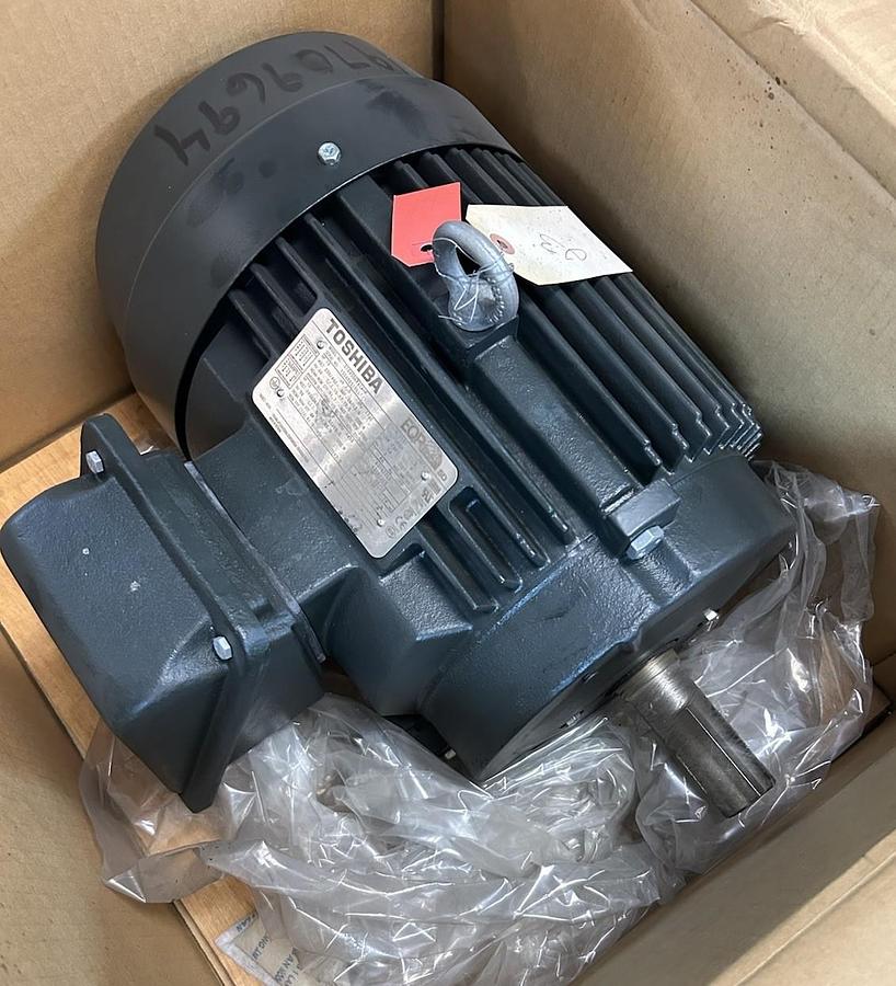 TOSHIBA,0104SDSR41A-P,MOTOR 10HP 1760RPM 230/460V 3PH 215T FRAME NOS