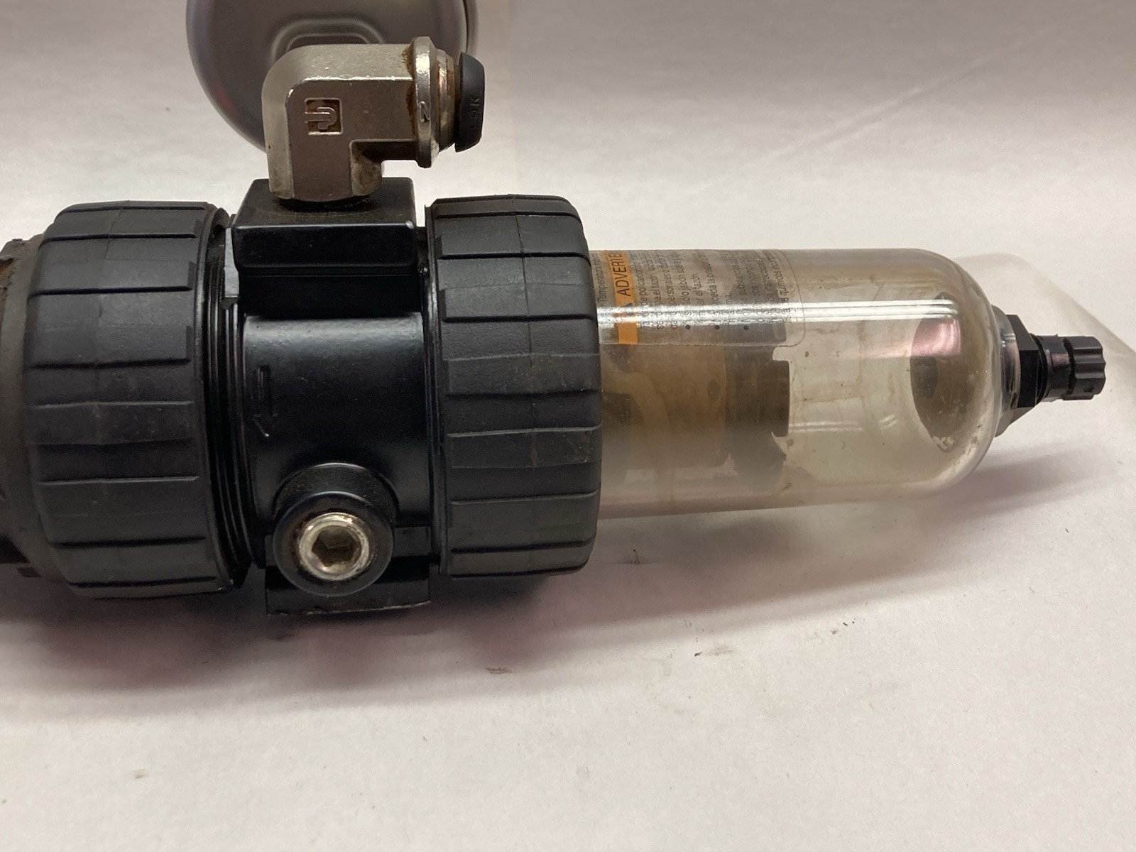 Used Parker,06E11A13AC1,Filter/Regulator 1/4 Inch 150PSI