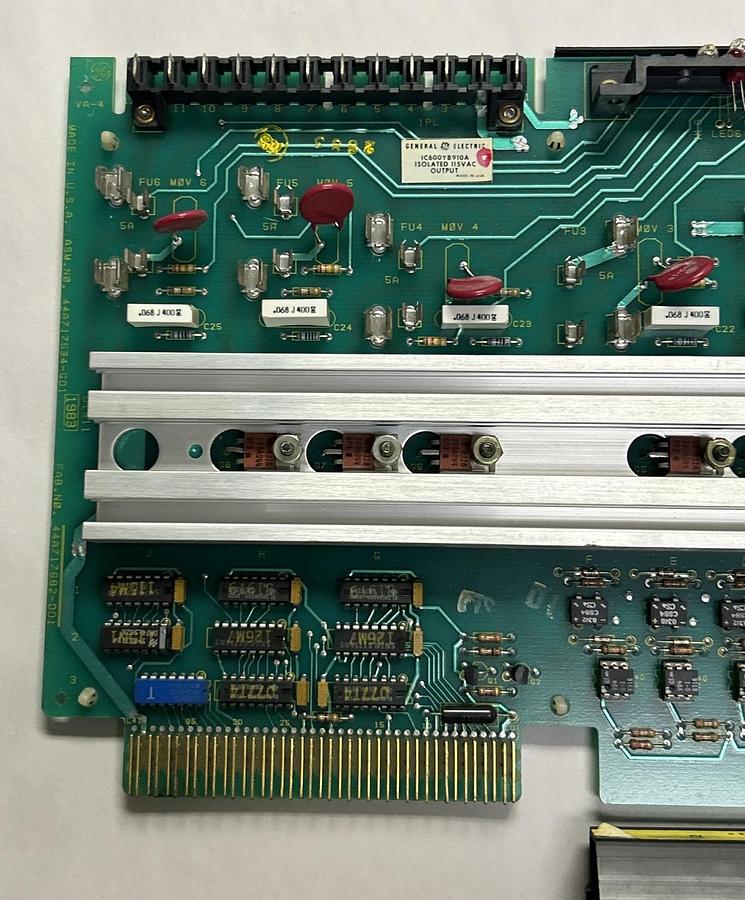 GE FANUC,IC600YB910A,ISOLATED OUTPUT MODULE NOS