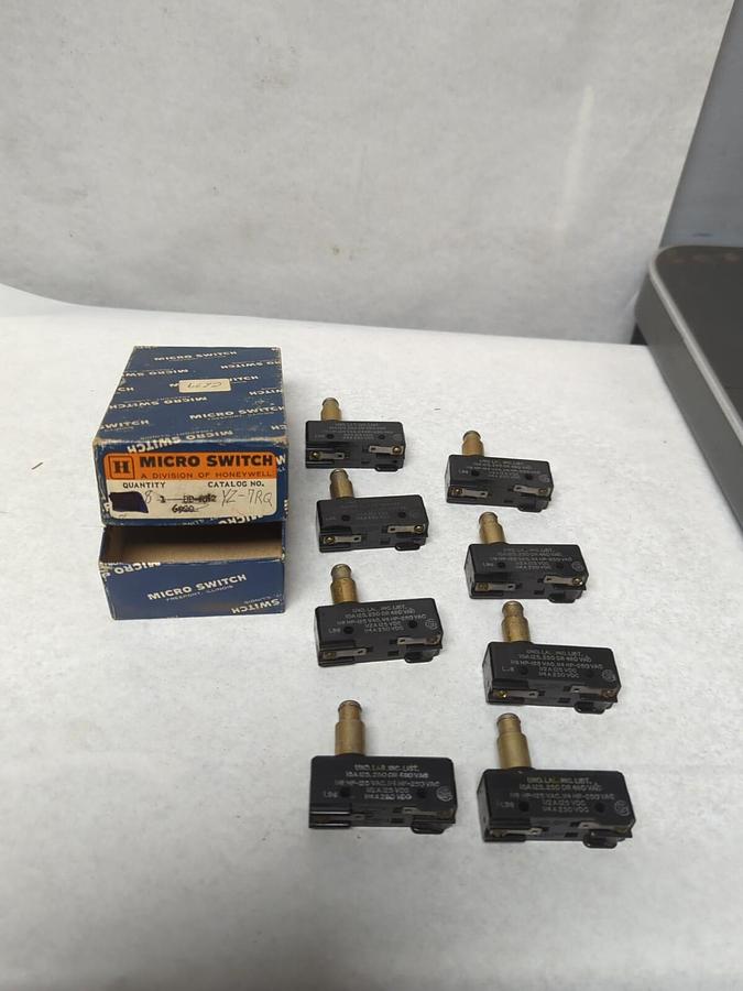 HONEYWELL MICRO SWITCH,YZ-7RQ,SNAP ACTION LIMIT SWITCH LOT OF 8