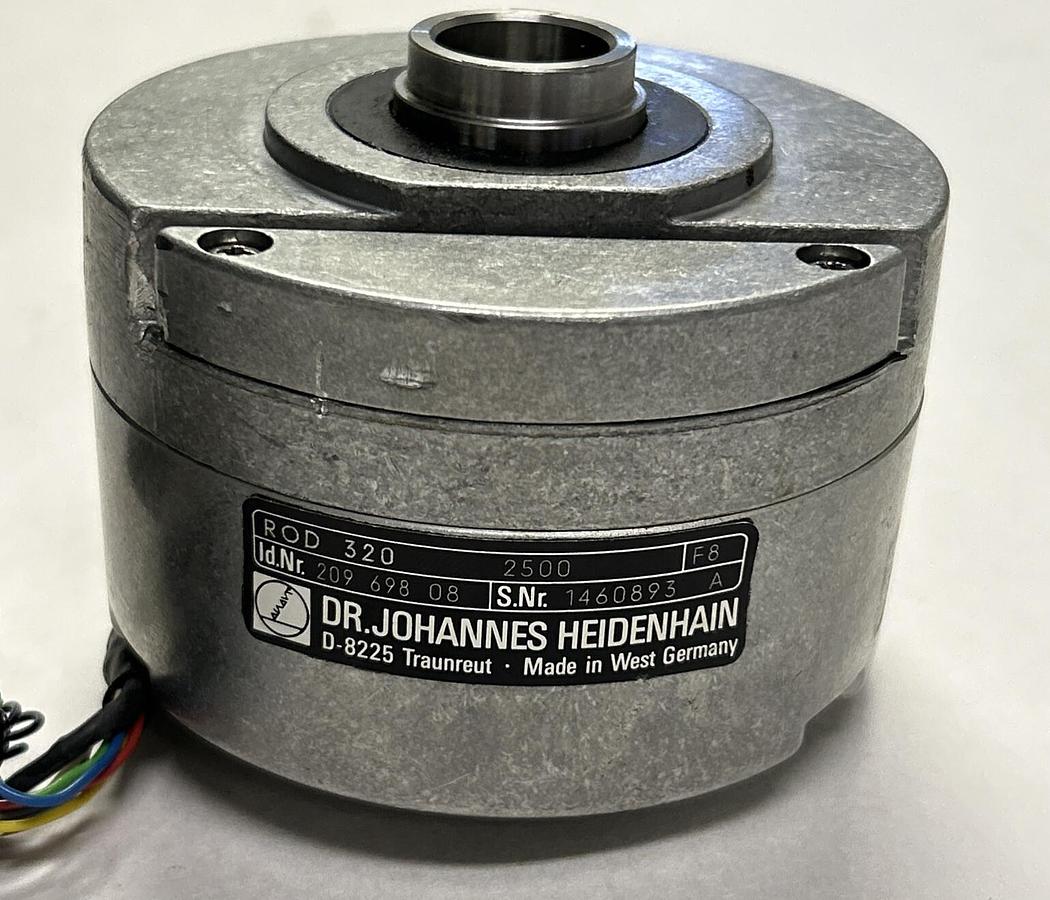 Used HEIDENHAIN ROD,320 2500,ENCODER