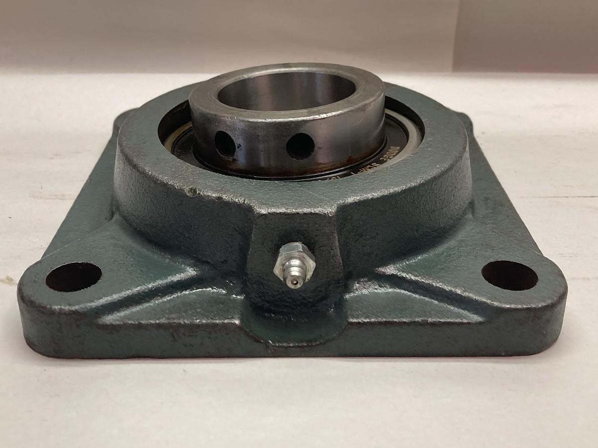 Used Dodge,SCM 1-15/16 B,4-Bolt Flange Bearing 2 Inch Bore