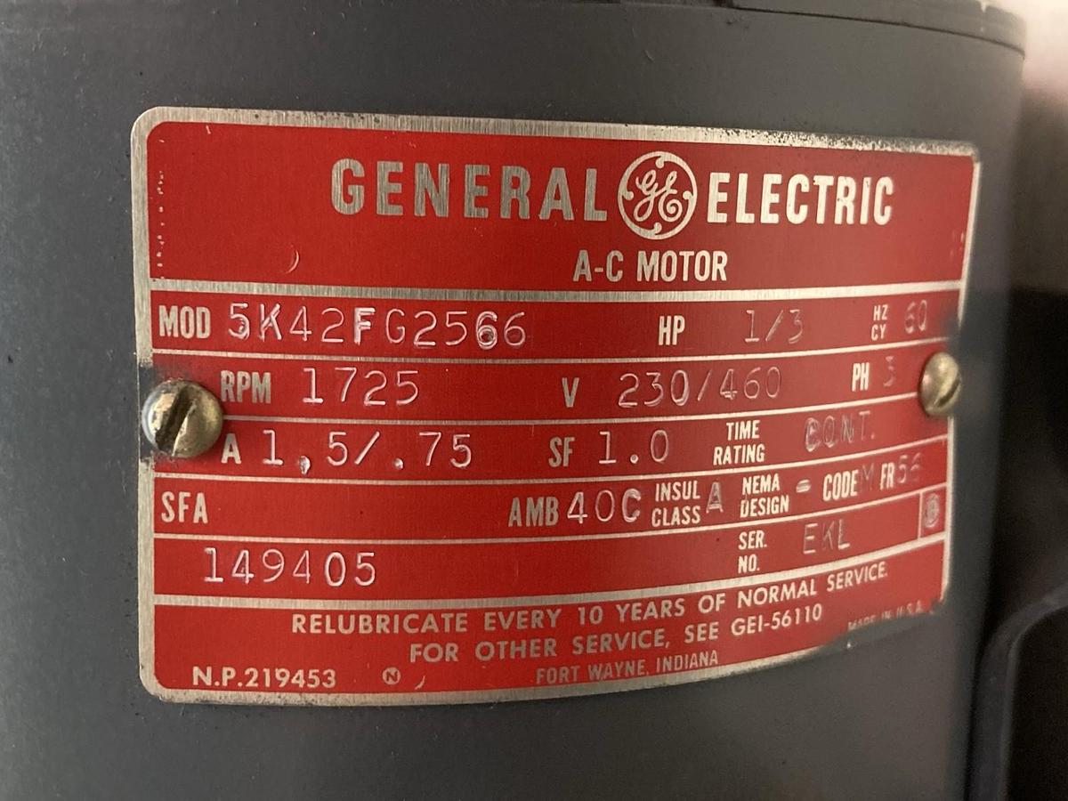 Used General Electric,5K42FG2566,3-Phase A-C Motor 1/3Hp 230/460V 1725RPM 56 Frame